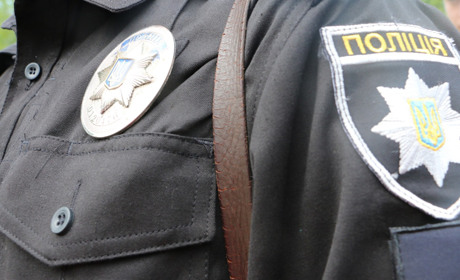 Увидела красивую коляску и решила взять для своего ребенка: полиция нашла пропажу