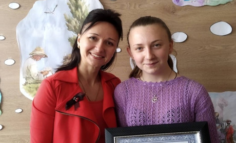 Шкільні рекорди: Аріна Григоревська запам'ятала 204 знаки після коми числа Пі