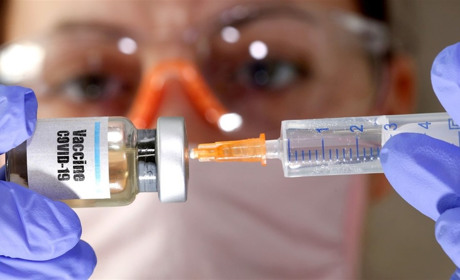 Сформовано алгоритм запису освітян на вакцинацію від COVID-19