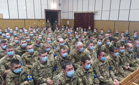 Як на Менщині бійців територіальної оборони привітали з Днем резервіста