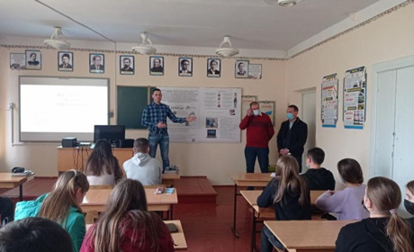 Школярів Кропивника навчатимуть працювати із 3D-принтером та продавати виготовлену продукцію