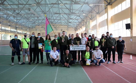Обранці Лозівщини вибороли "срібло" на обласному етапі спартакіади серед депутатів місцевих рад