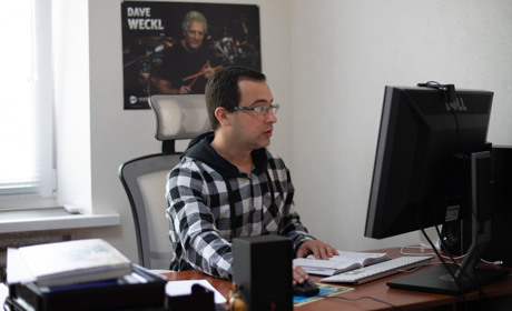 Знаєш англійську і програмуєш? ІТ-компанія Grodas у Конотопі розширюється і шукає співробітників