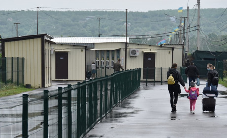 Як працюють контрольні пункти в’їзду-виїзду в районі ООС