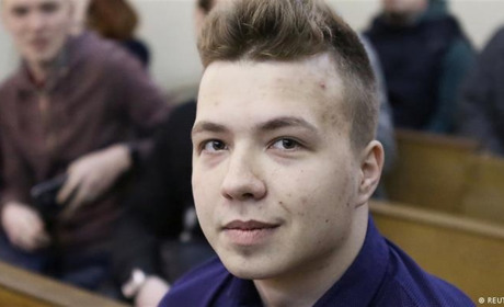 Україна припинила авіасполучення з Білоруссю: хто такий Роман Протасевич і що наразі відбувається