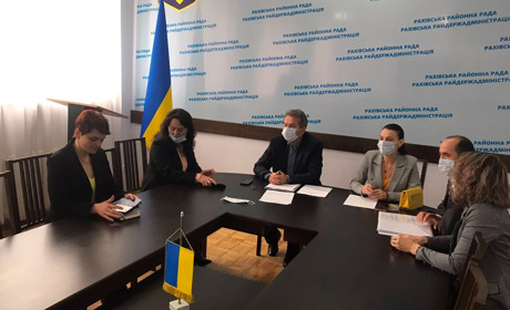 У Рахівської та Костилівської школи будуть нові директори?