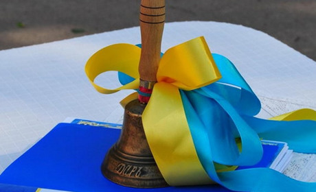 Час проведення останніх дзвоників у Чернігові скоротять