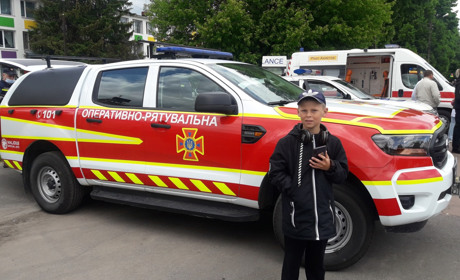 В День захисту дітей на малечу чекали спортивні розваги та виставка спеціальної техніки