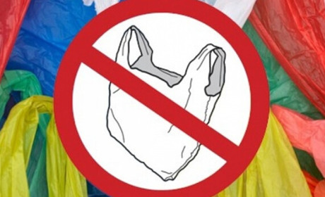 В Україні заборонили розповсюдження пластикових пакетів