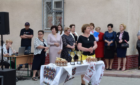 У найбільшої школи Біляївської громади нова директорка: відбувся конкурс та визначена переможниця