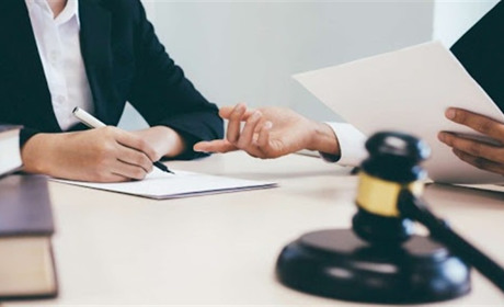 Безоплатну правову допомогу можна отримати в Кіцмані: куди звертатися