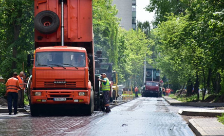 Відремонтовано вулицю Космонавтів. Коштувало це міському бюджету 6 мільйонів гривень