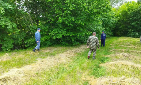Четвертий день на Чернігівщині розшукують чоловіка. Залучені поліціянти, рятувальники, прикордонники