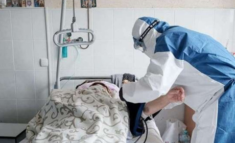 У чернігівських лікарнях згортають роботу ковідних відділень