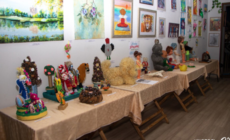 Виставка ретро-іграшок XX сторіччя у Краєзнавчому музеї: дізнайся подробиці про експонати