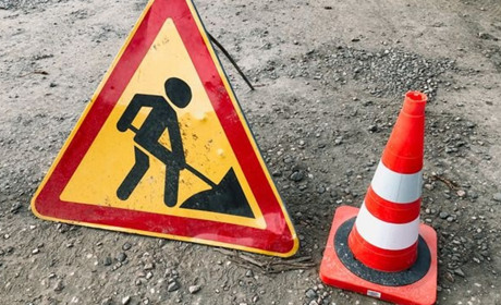 Поблизу Красносілки перекрили рух трасою Н-03