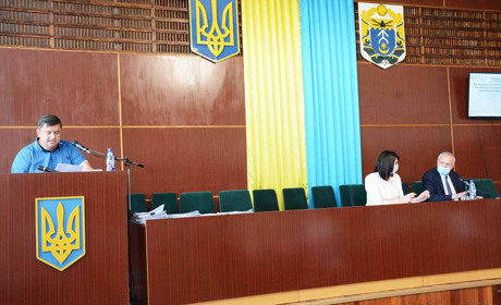 Депутати Кагарлицької міськради просять керівництво держави відтермінувати старт ринку землі