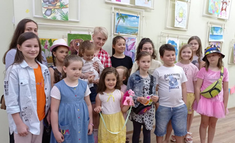 У творчості немає канікул! Kat.rina Art studio із Первомайська запрошує на виставку до музею