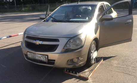 Прикордонники зупинили росіянина, який напідпитку загубив своє авто та подав заяву про її викрадення