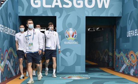 Україна-Швеція на Євро-2020 та 9 років по тому: настрій збірних, хлопчик Тимур та Назаренко у складі