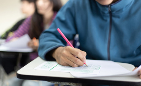 Розпочала роботу гаряча лінія щодо вступної кампанії 2021: дізнайся, для чого вона потрібна