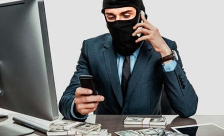 Мешканець Золотого хотів отримати позику, а в результаті ще й віддав власні кошти шахраям