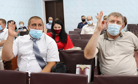 5 питань ІХ сесії Нижньосірогозької селищної ради, цікаві кожному сірогозцю: за що голосували