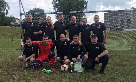 ФК “Терен” із Крупця посіла перше місце в футбольному турнірі до Дня Конституції