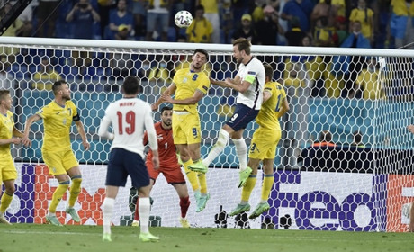 «Команда програла гідному супернику»: тренер та гравці збірної України про матч з Англією