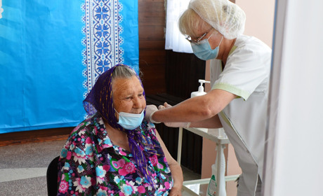 У Корюківці 5 липня відкрили центр вакцинації проти ковіду. Приймають охочих з усіх громад