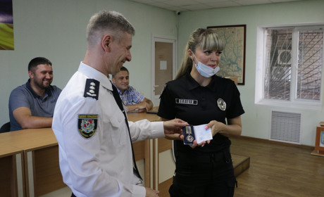 Попаснянські поліцейські отримали нагороди та відзнаки на честь професійного свята