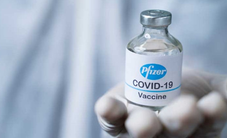 У центрах масової вакцинації використовуватимуть Pfizer: хто зможе отримати дозу