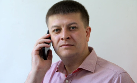 У Новограді поховають відомого журналіста Андрія Лавренюка: що про нього відомо (ОНОВЛЕНО)