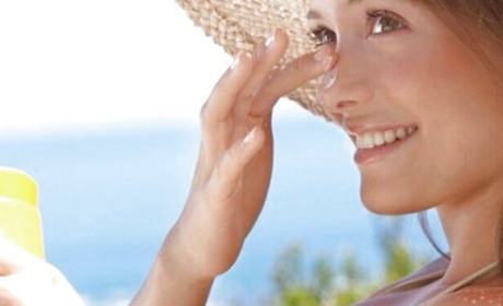 Спека не парить: 3 головні проблеми шкіри влітку та їхні рішення