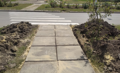 На проспекті Перемоги будують шість пішохідних доріжок