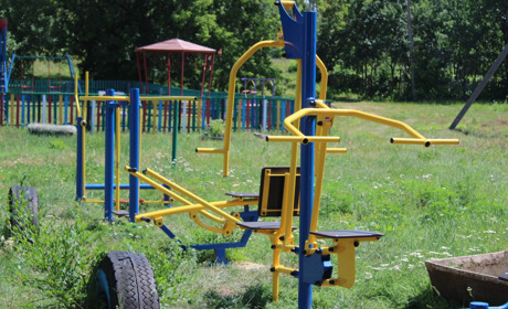 У Покровському ліцеї побудували новий спортмайданчик та розширюють шкільну їдальню