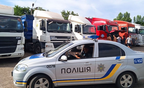 Рух на дорогах при температурі +28°C обмежується