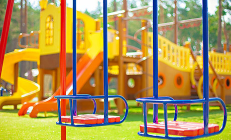 В Нікополі відремонтують лави та дитячі майданчики: дізнайся де саме