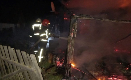 У Сарненському районі вогонь повністю знищив житловий будинок