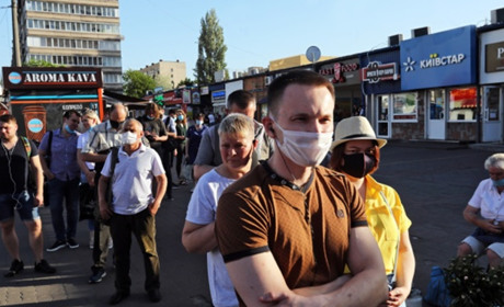 Ще четворо містян захворіли коронавірусом