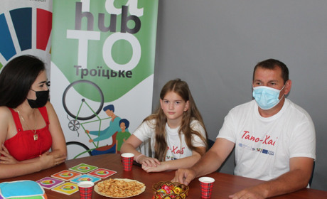 На другий випуск в студію «Кава з татом» завітала сім’я Калюжних