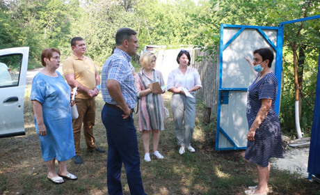 «Це теж територія Попаснянської громади!»: Микола Ханатов з робочим візитом відвідав село Ниркове