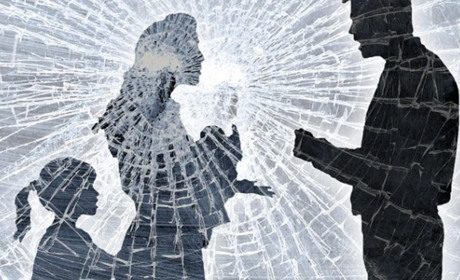 Від слів до бійки: як зрозуміти, що над вами вчиняють домашнє насильство