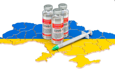 Через повільну вакцинацію для українців можуть запровадити обмеження: чим лякає "Дельта"