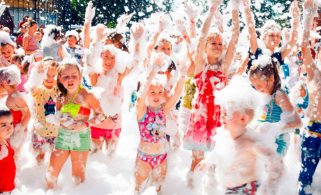 Пінна дискотека, інтерактивності, аквагрим: «Стара Гавань» запрошує на свято Дня Нептуна