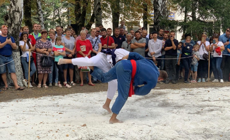 У Волновасі відбудеться відкритий турнір з боротьби "Куреш"