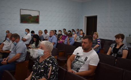 На сесії Нижньосірогозької селищної ради реорганізували і впорядкували структуру освітніх установ