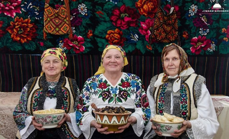 Смаколики з маком: рецепти з Лашківки