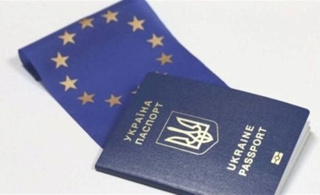 Візи, запрошення, робота в Європі — швидко і безпечно документи допоможуть оформити у Кіцмані