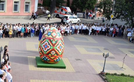На Рахівщині святкують Дні прапора та Незалежності України